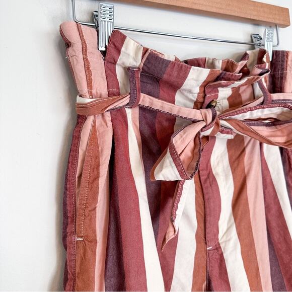 Madewell Paperbag Shorts in Rainbow Stripe - Picture 3 of 5